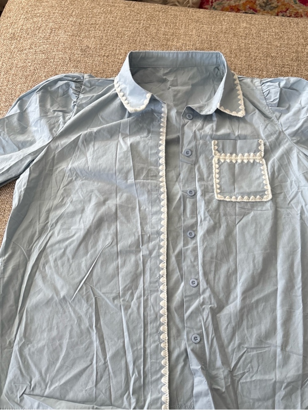 Source Unknown Light Blue Button-Up Blouse with White Trim